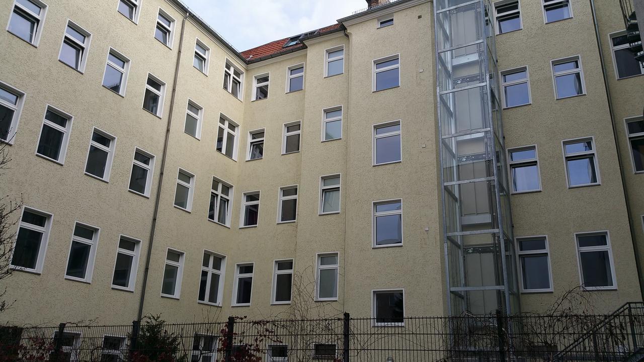 Happy Go Lucky Hotel + Hostel Schoneberg Berlin Luaran gambar
