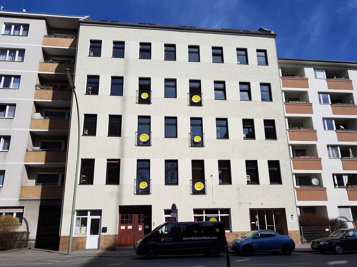 Happy Go Lucky Hotel + Hostel Schoneberg Berlin Luaran gambar