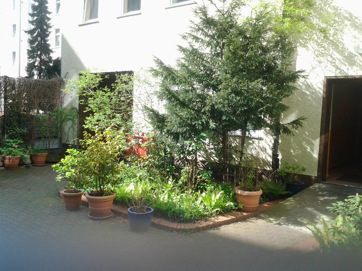Happy Go Lucky Hotel + Hostel Schoneberg Berlin Luaran gambar